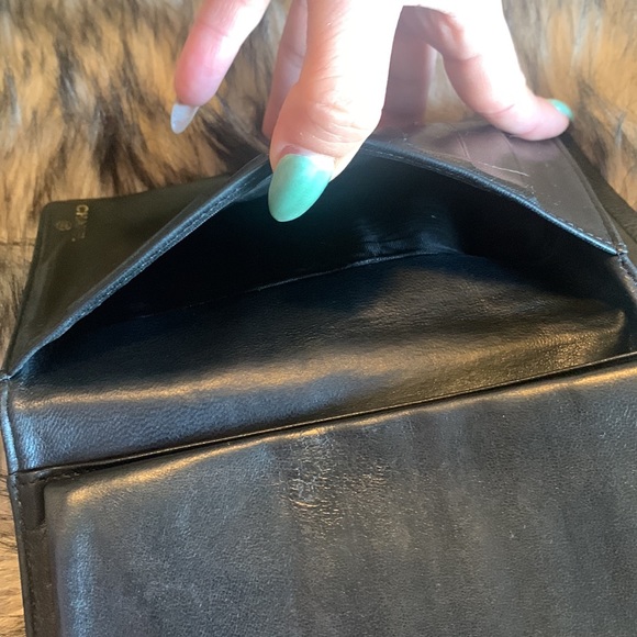 $1295 CHANEL CC Caviar Leather Wallet - Picture 7 of 13